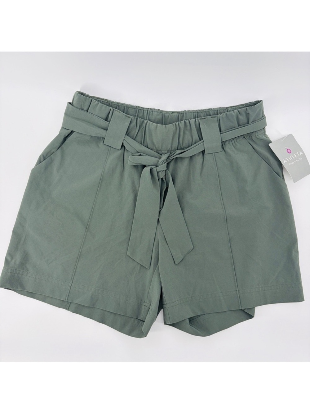 NEW Athleta Destination Women's 10 Short Green Tie Waist Stretch Hiking Athletic